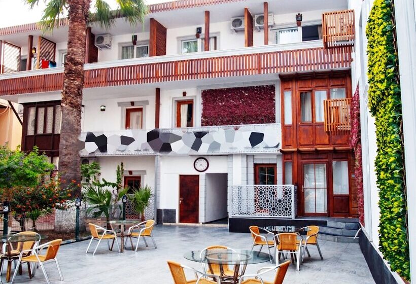 اتاق استاندارد با بالکن, Bleu Nuit Bodrum