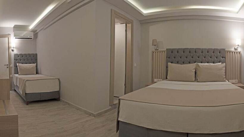 اتاق استاندارد با بالکن, Bleu Nuit Bodrum
