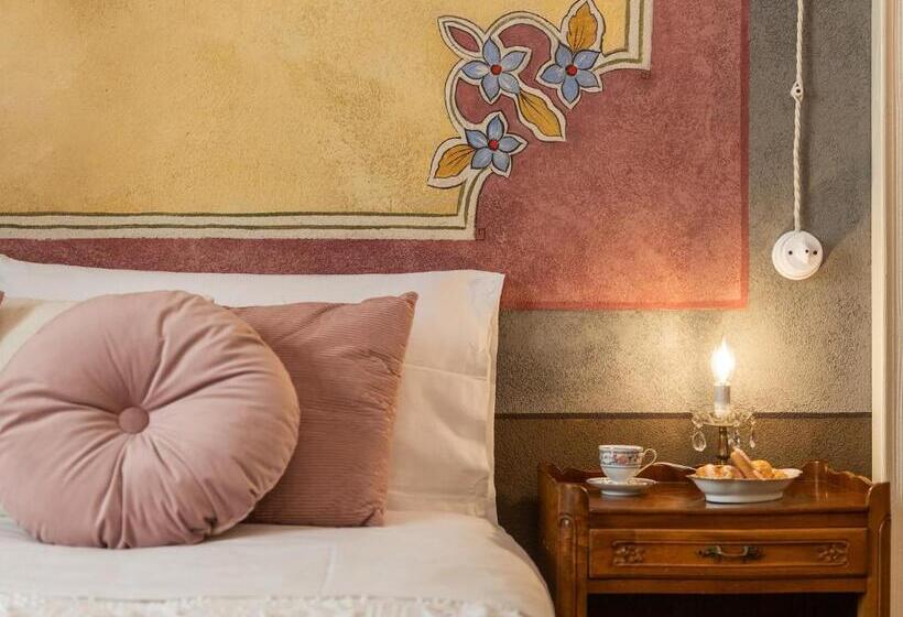 Номер Deluxe, Palazzo Cherchi