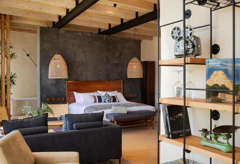 Suite Prezydencki, Taller De Juan  Casa