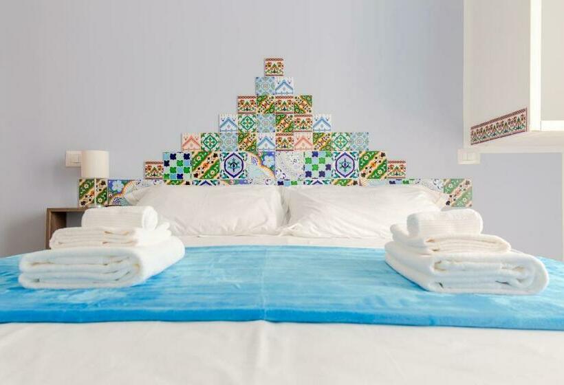 اتاق استاندارد با بالکن, Sterlizia Rooms