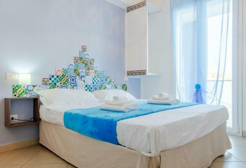 اتاق استاندارد با بالکن, Sterlizia Rooms