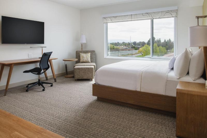 Стандартный Номер Кровать Кинг, Hampton Inn & Suites By Hilton Regina East Gate