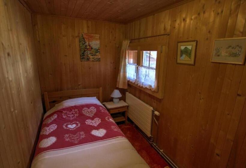 اتاق استاندارد یک نفره, B&b La Pivoine