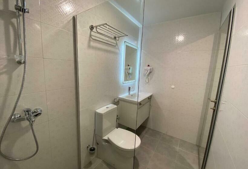 Номер Стандарт Трехместный, Comfort Guest Rooms