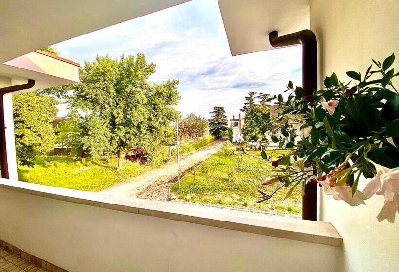 Четырехместный Номер Deluxe, Garden Of Venice