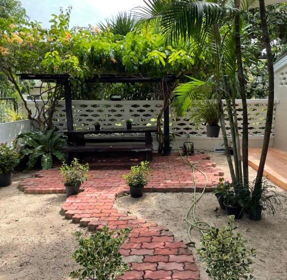 غرفة قياسية مطلة على المتنزه, Banya Bnb ที่พักบ้านย่าบีแอนด์บี เมืองประจวบฯ