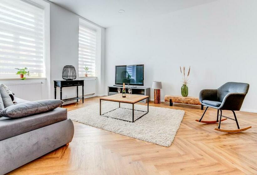 Family Suite, Design Pension Twenty 20
