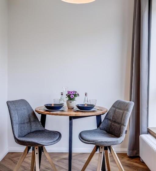 Люкс Кровать Кинг, Design Pension Twenty 20