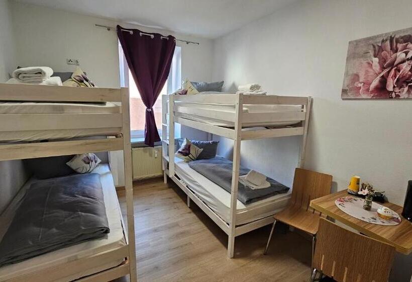 Четырехместный Номер Economy, My Hostel Füssen