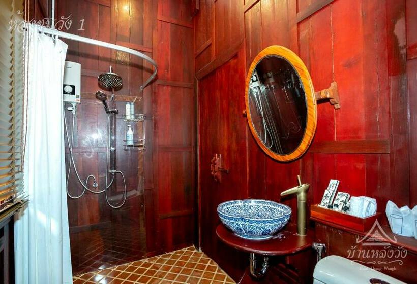 스탠다드 룸 킹사이즈 침대, Baan Lhang Wangh บ้านหลังวัง