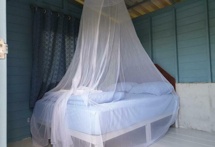 بانگلوی استاندارد, Baan Suan Coconut Ko Yao Noi