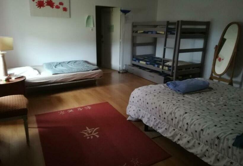 家庭间, Guest House Groupe Et Famille