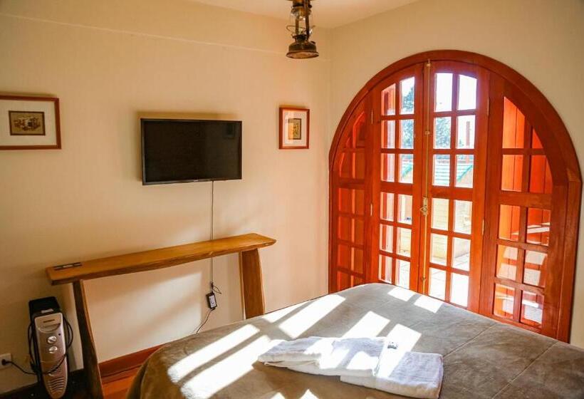 سوییت, Mansao Austriaca Guesthouse