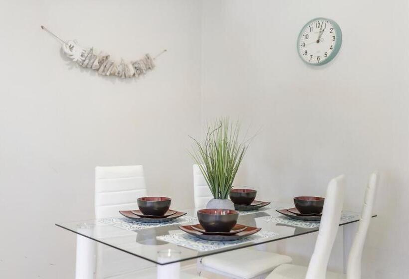 Apartamento 1 Dormitório, Alani Bay Condos