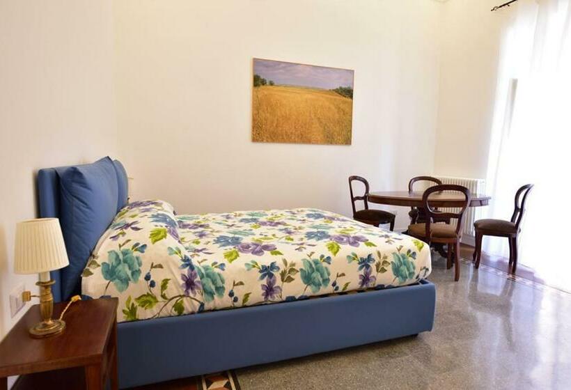标准间带阳台, All Angolo B&b