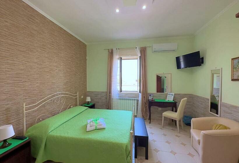 Номер Стандарт, B&b Afrodite