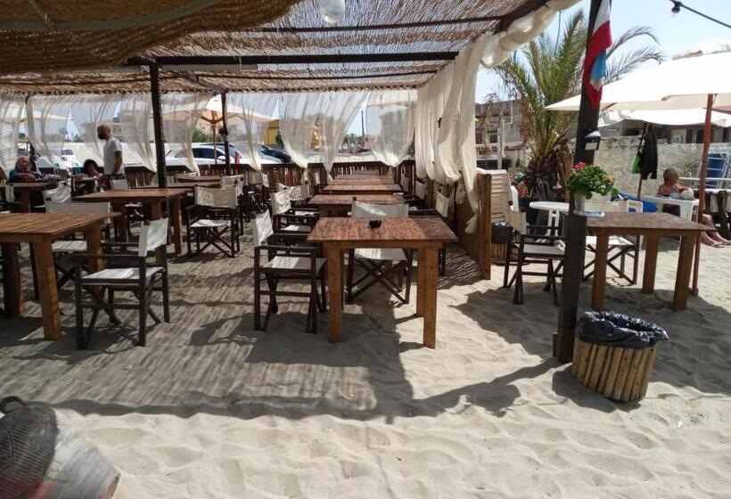 اتاق لوکس با بالکن, B&b Purple Italy
