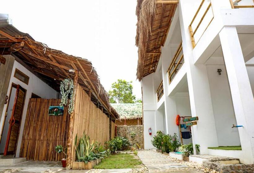 스탠다드 트리플 발코니 룸, Lunazul Guesthouse