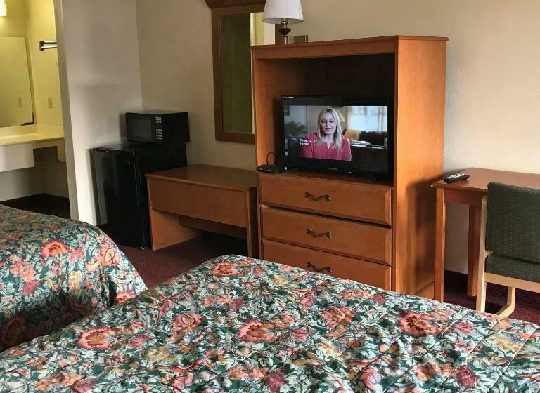 스탠다드 룸, Bayfront Inn Biloxi
