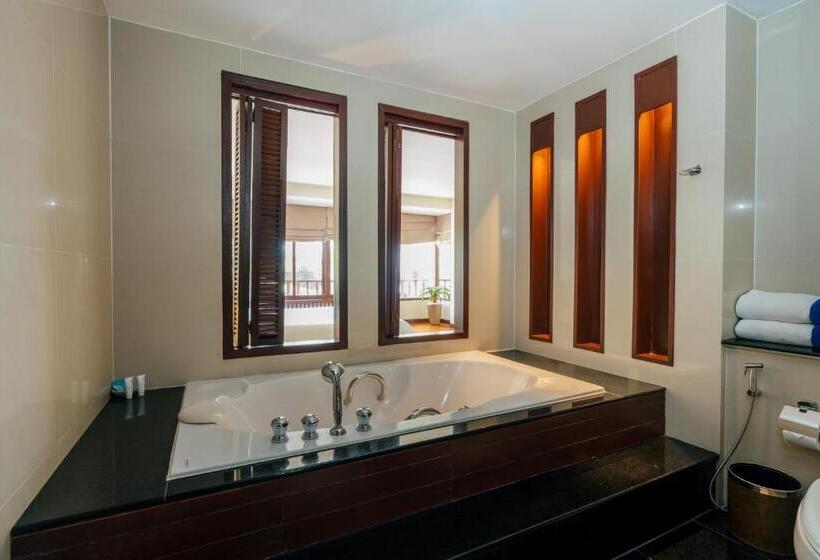 سوییت, Arinara Beach Resort Phuket   Sha Extra Plus