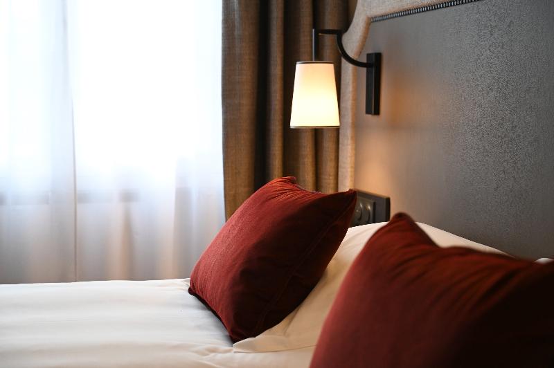 اتاق لوکس با چشم‌انداز استخر, Arinara Beach Resort Phuket   Sha Extra Plus