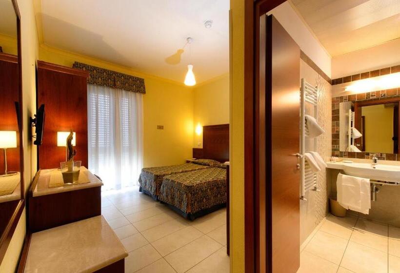 اتاق استاندارد با چشم‌انداز دریا, Capri & Residence