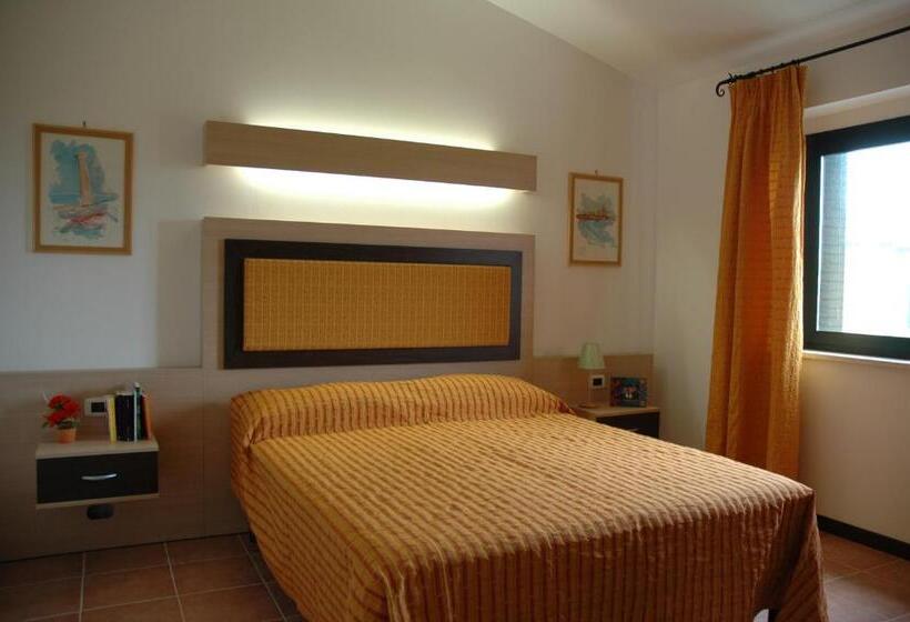 Апартаменты 3 Спальни, Villaggio Santandrea Resort