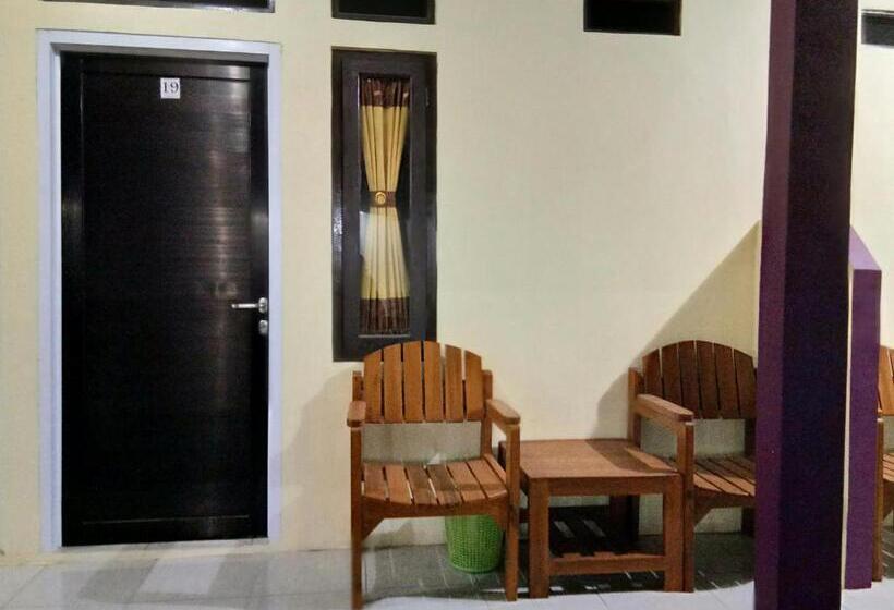 豪华海景房, Penginapan Karanglaut Sayangheulang