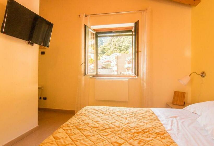 Quarto Estandar, B&b Sotto Un Tetto