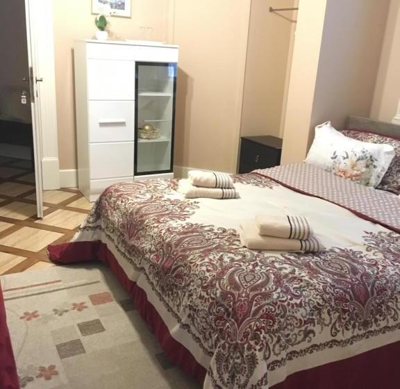 Номер Стандарт, Casa Iulia