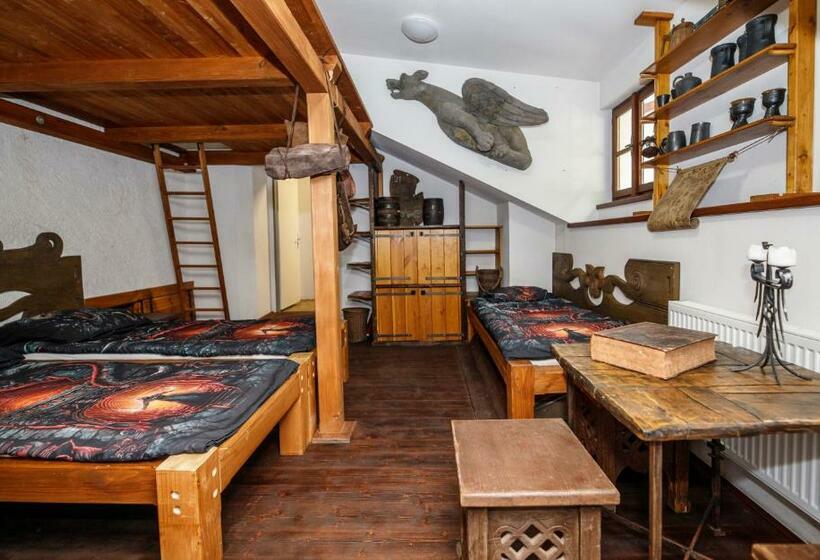 家庭间, Housův Mlýn