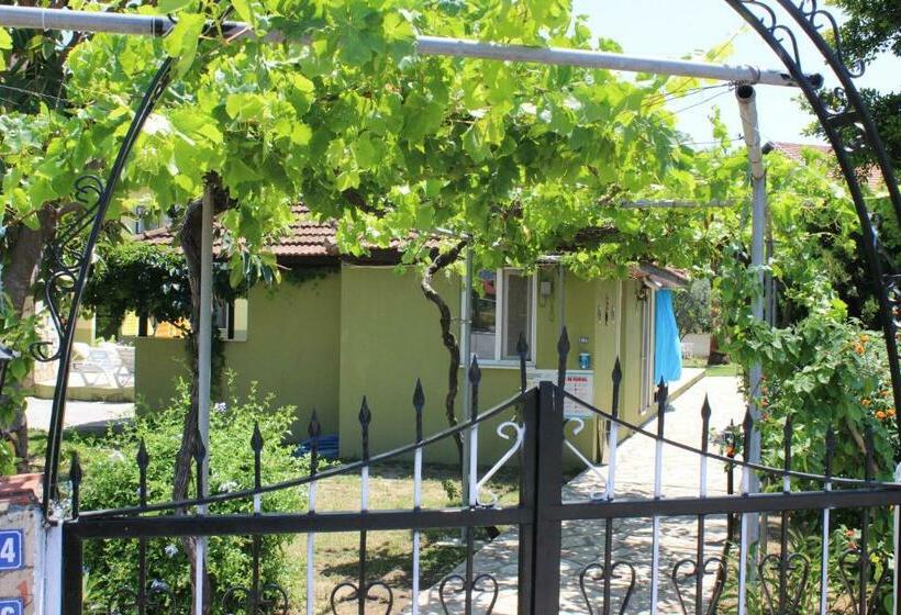 Вилла с 1 спальней и бассейном, Summer Life Villa Apart
