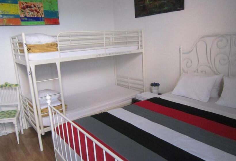 اتاق خانوادگی, Hostel Prime Guimaraes