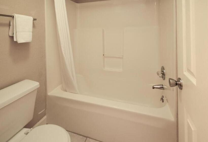 带大床的标准间, Mountain Aire Inn Sevierville  Pigeon Forge