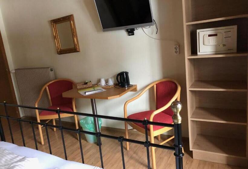 Номер Стандарт с Балконом, Gästehaus Baldauf