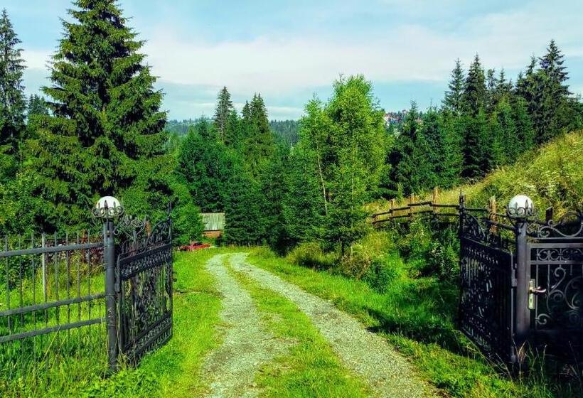 Номер Стандарт Трехместный, гостьовий дім у ані