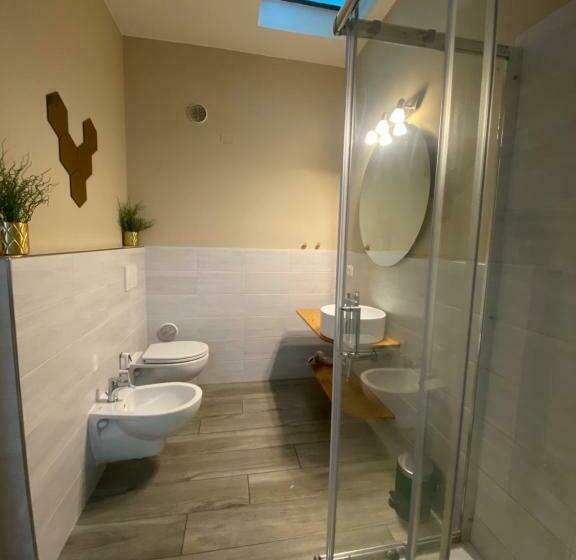 اتاق استاندارد, Residenza 8