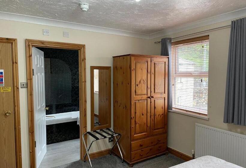 Quarto standard, Bron Menai Guest House