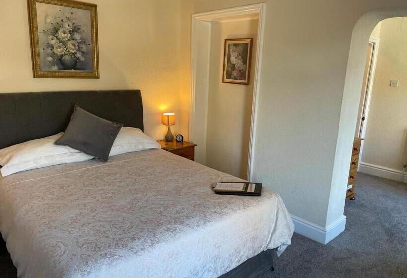Номер Стандарт Вид на Сад, Bron Menai Guest House