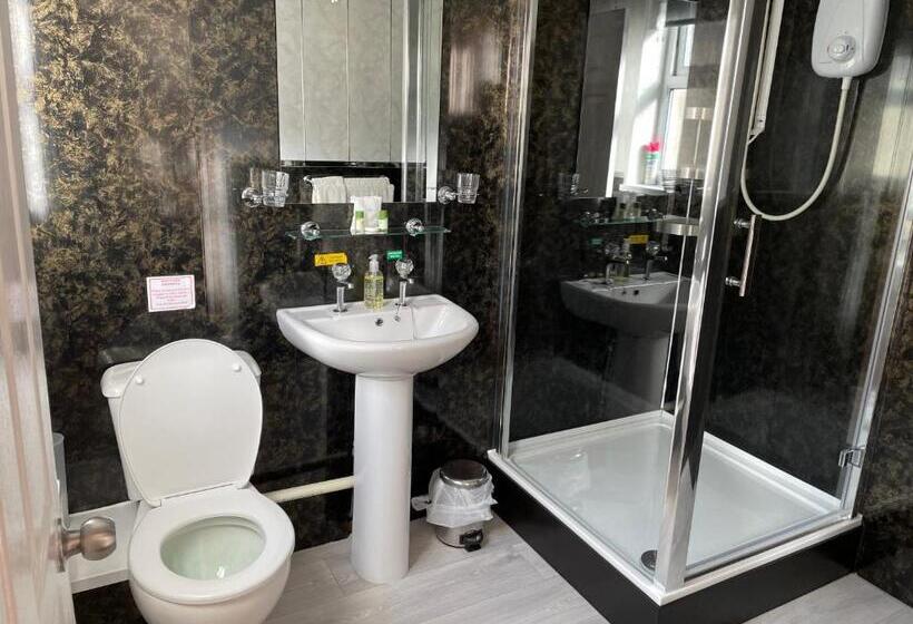 Quarto superior, Bron Menai Guest House