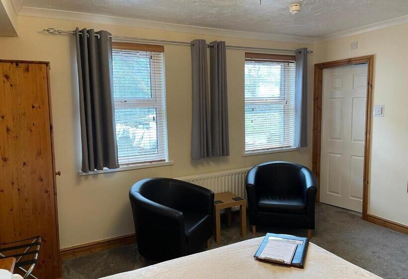Quarto superior, Bron Menai Guest House