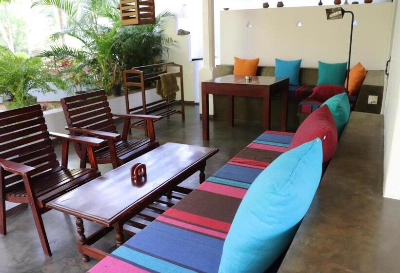 Номер Стандарт с Террасой, Goyambokka Guesthouse