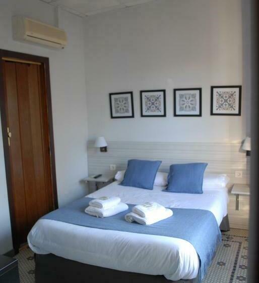 اتاق استاندارد, La Perla Granada Suites