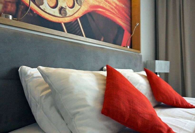 Quarto Comfort, Forza