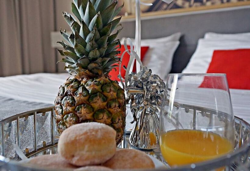 Quarto Comfort, Forza