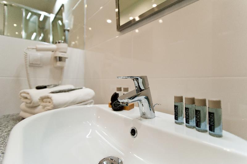 Quarto Comfort, Forza