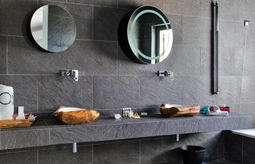 Номер Стандарт Трехместный, Myconian Avaton, A Member Of Design Hotels