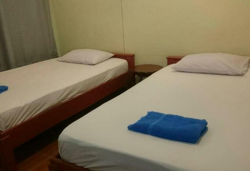 Номер Deluxe, Chantana House Ayutthaya