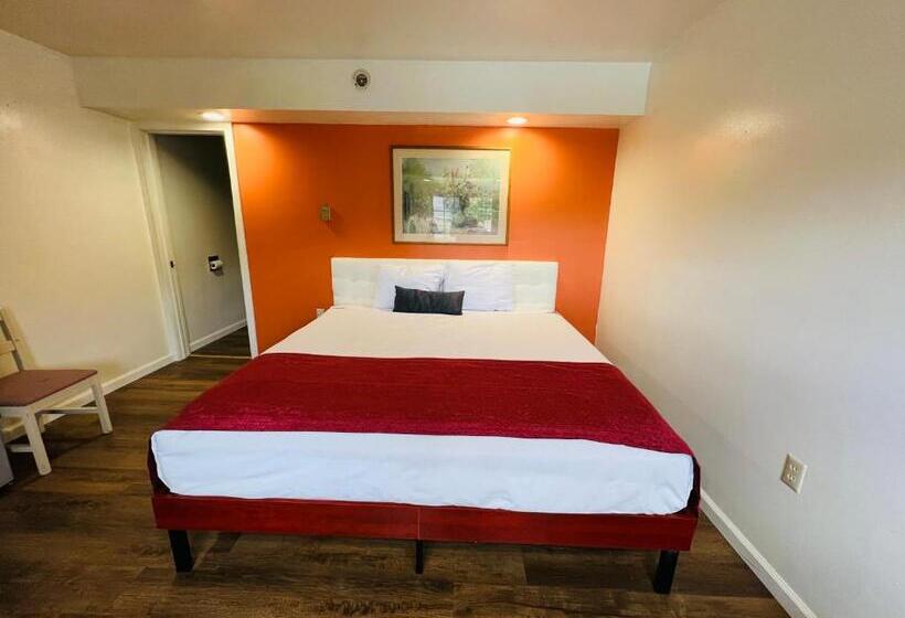 スタンダードシングルルーム, Colonel Williams Resort And Suites
